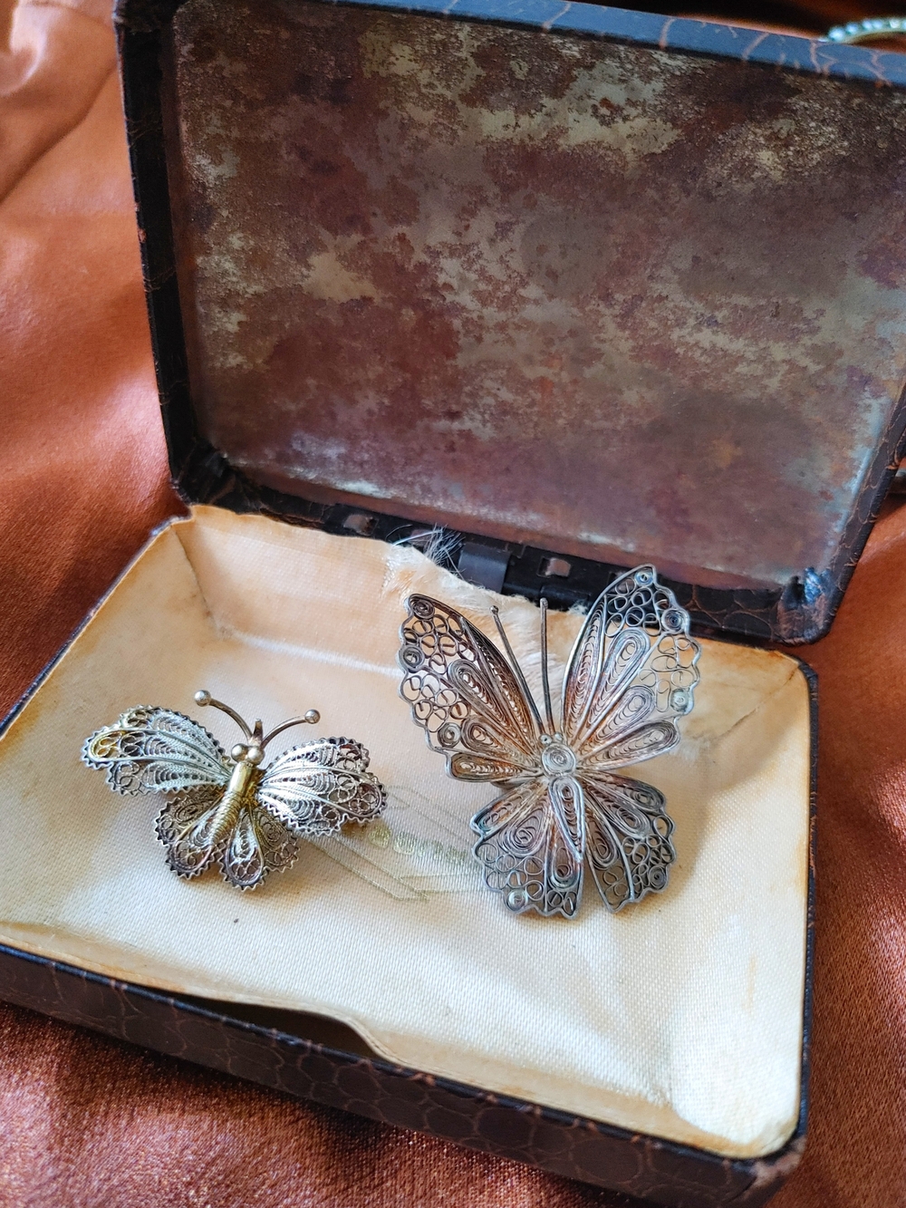 Vintage Filigree Butterfly Brooches Set in Silver-Tone and Gold-Tone